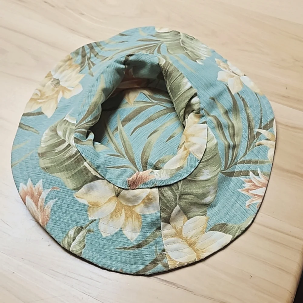 Tropical bucket hat sun hat with oversized brim - Picture 2 of 2